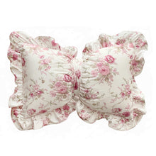 Carica l'immagine nel visualizzatore di Gallery, Cuscino "Rose Collection"
