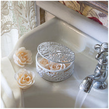 Carica l'immagine nel visualizzatore di Gallery, Confezione 6 rose di sapone
