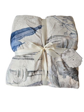 Carica l&#39;immagine nel visualizzatore di Gallery, Plaid &quot;Peonies&quot;
